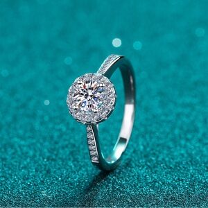 Moissanite Diamond Ring-0.5ct Flower Solitaire statement ring-  Ring size 6.5
